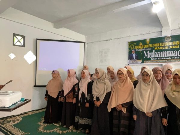 Memperingati Maulid Nabi sekaligus pelantikan FSIK IAI Padang Lawas Memperingati Maulid Nabi sekaligus pelantikan FSIK IAI Padang Lawas