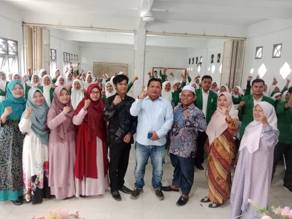 FTIK IAI Padang Lawas Bekali 113 Mahasiswa PGMI dan PIAUD Persiapan PPL 2025 FTIK IAI Padang Lawas Bekali 113 Mahasiswa PGMI dan PIAUD Persiapan PPL 2025