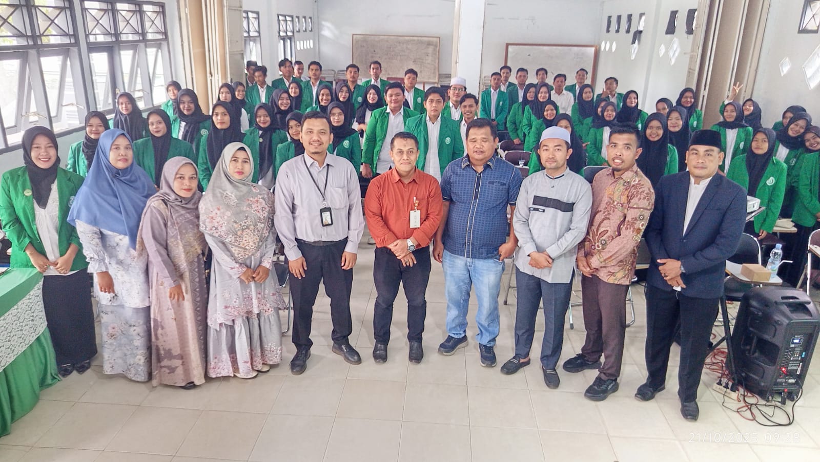 Pembekalan PPL Fakultas Syariah: Bentuk Etika dan Kompetensi Mahasiswa Siap Kerja Pembekalan PPL Fakultas Syariah: Bentuk Etika dan Kompetensi Mahasiswa Siap Kerja